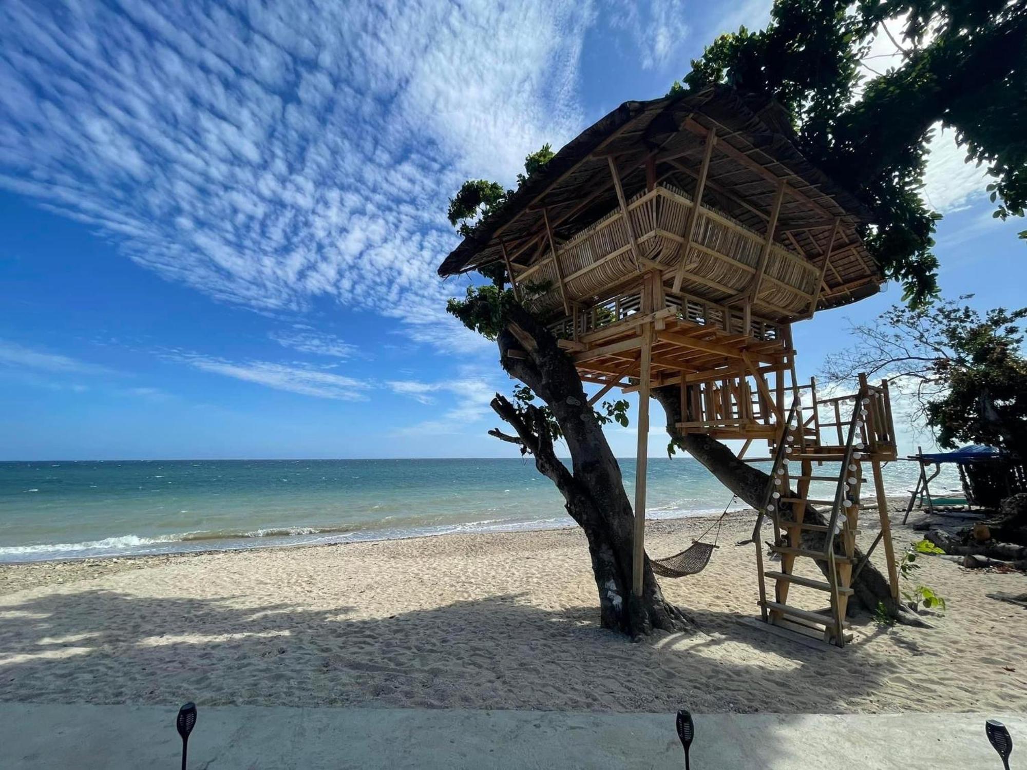 D' Beach Resort Puerto Princesa Exterior photo